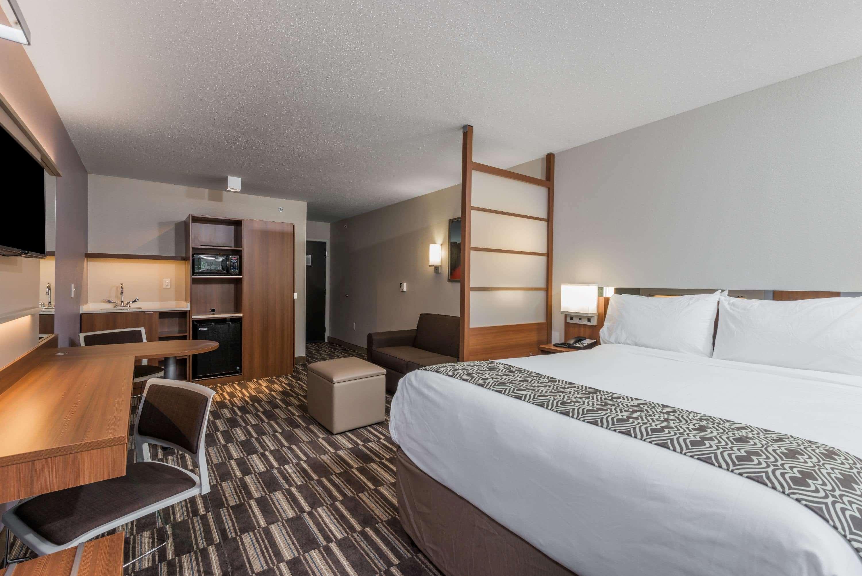 Microtel Inn & Suites By Wyndham Altoona Dış mekan fotoğraf